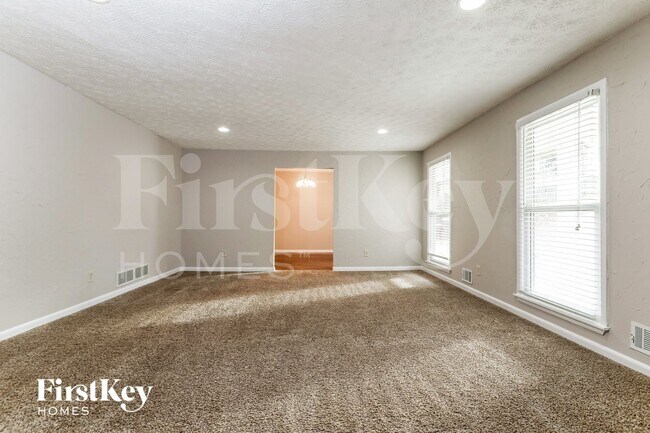 Photo - 2324 Sussex Ct