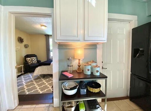 Photo - 814 E 39th St