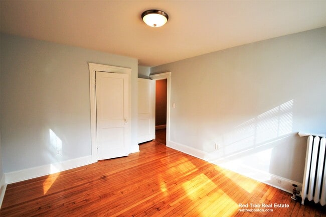Photo - 41 Leamington Rd Unit 1