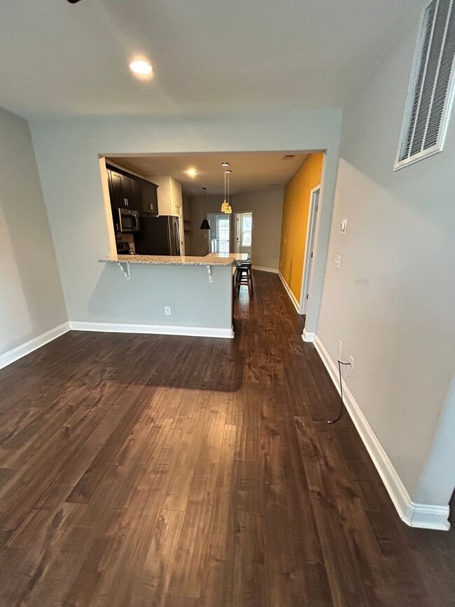 Photo - 3 Bedroom 3.5 Bath Spacious Townhome