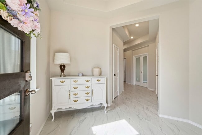 Photo - 10526 Cabot Trl