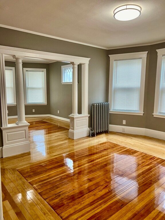 Photo - 28 Dunbar Ave Unidad 2