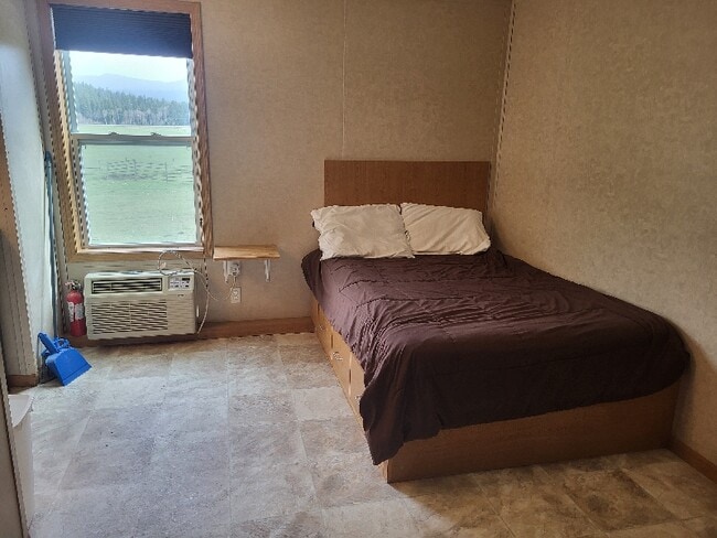 Photo - 31 Keenans Wy Unit 2