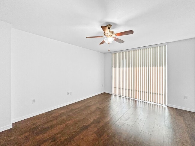 Photo - Prime Clearwater Condo for Rent at Crystal Bay - 1bed | 1 bath