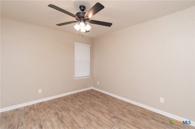 Building Photo - 2060 Stillwell St