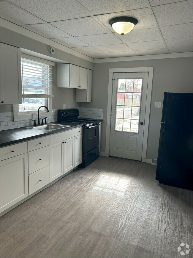 Building Photo - 21 5th St Unit 21 Rental
