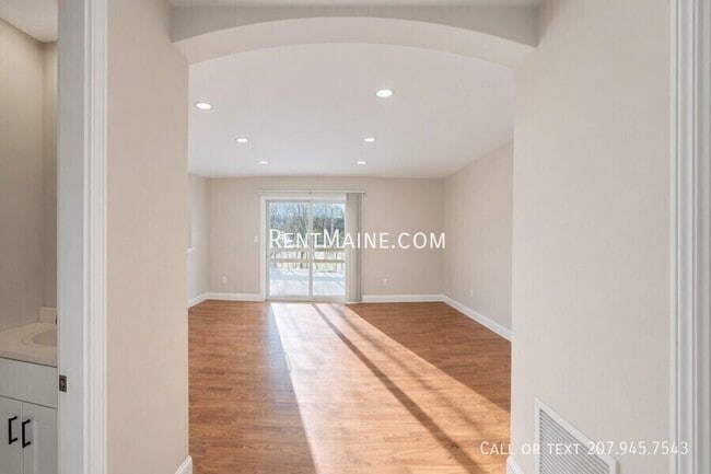 Photo - 33 Burleigh Rd Unit 33