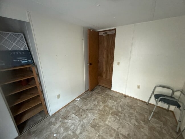 Photo - Mobile home - owner will finance