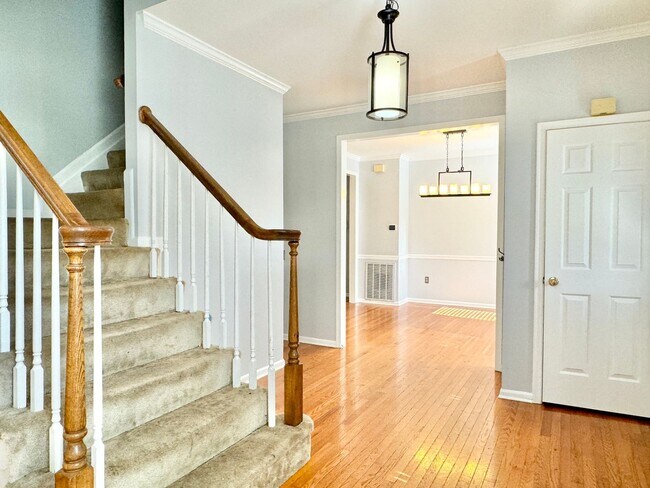 Photo - GORGEOUS COLONIAL IN WOODBRIDGE!
