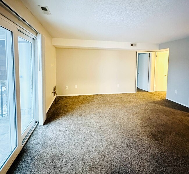 Photo - 1552 Helderberg Ave