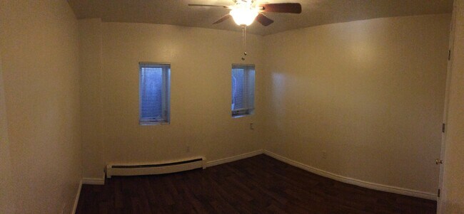 Photo - Secluded Spacious 1 Bedroom Garden Level A... Unit B