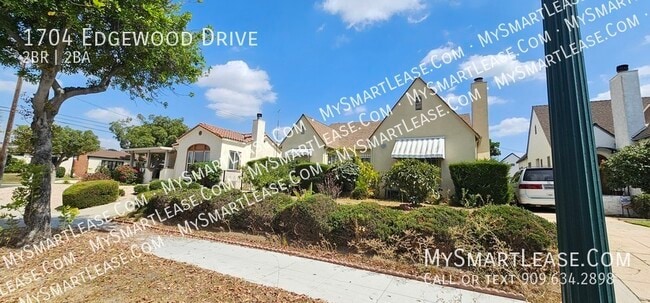 Photo - 1704 Edgewood Dr