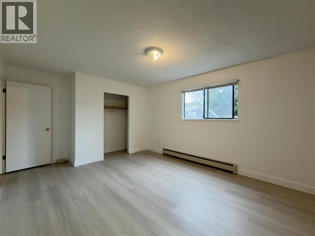 Photo - 9580 Blundell Rd