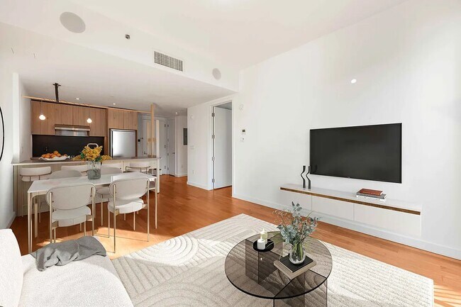 Photo - 123 Melrose St Unit 828