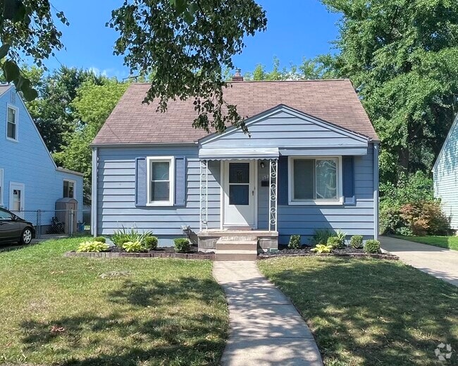 Building Photo - 1525 Whitcomb Ave Rental