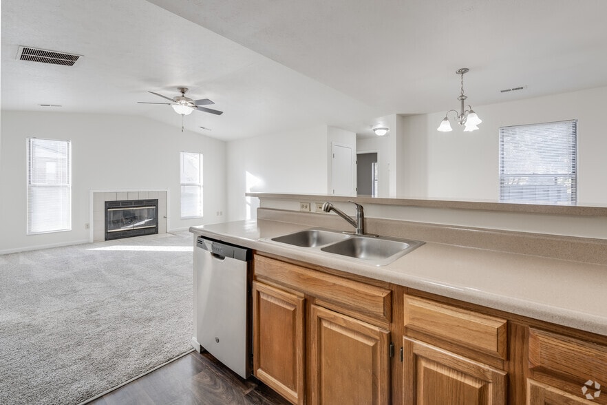 2 BR, 2 BA, 1080 SF - Upgraded Option*