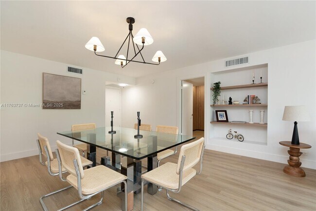 Photo - 6039 Collins Ave Unit 429