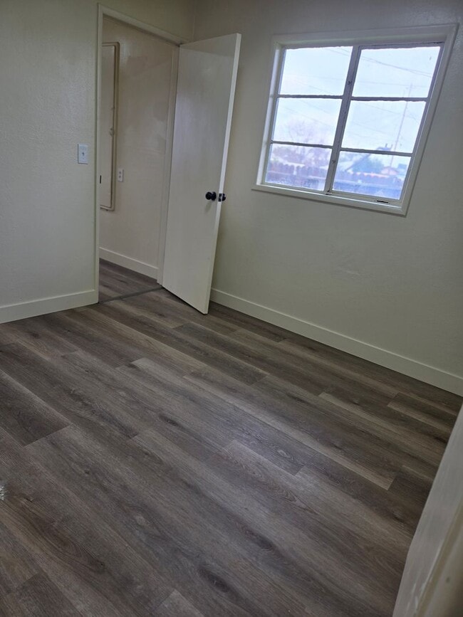 Photo - 3 Br 1 Ba available now