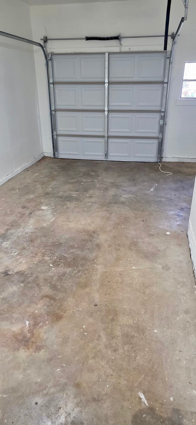 Photo - 601 N Sixth Street