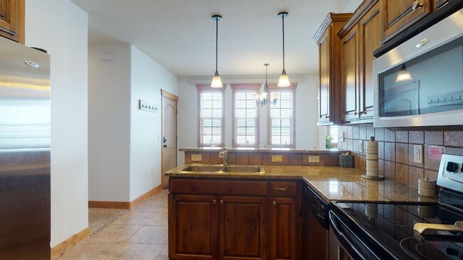 Photo - New furnished 3 bedroom 2 bathroom Condo, ...