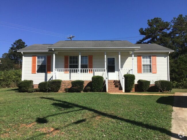 Building Photo - 3 Bedroom in Glenn Eagle Subdivision! Rental