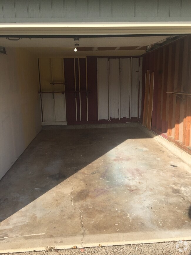 Building Photo - 520 N 38th Pl Rental