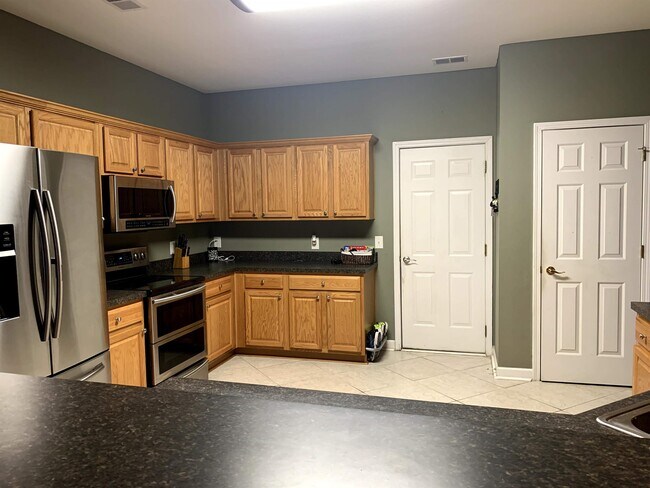 Photo - 717 Gazania Ln