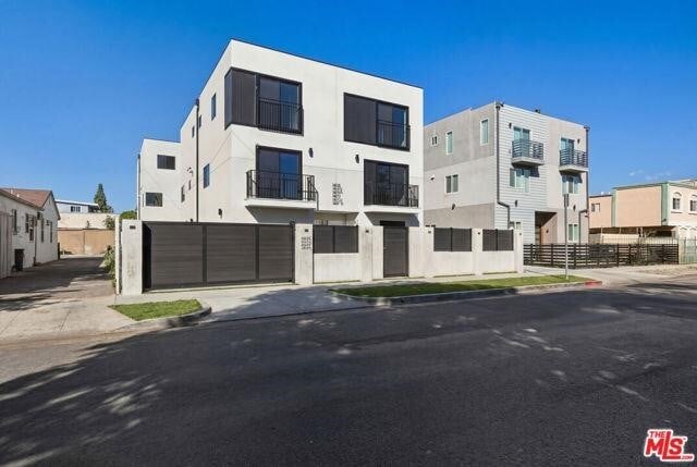 Building Photo - 14167 Erwin St