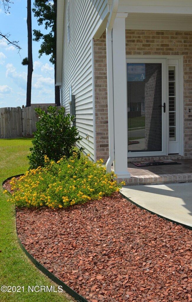 Photo - 1800 Cambria Dr