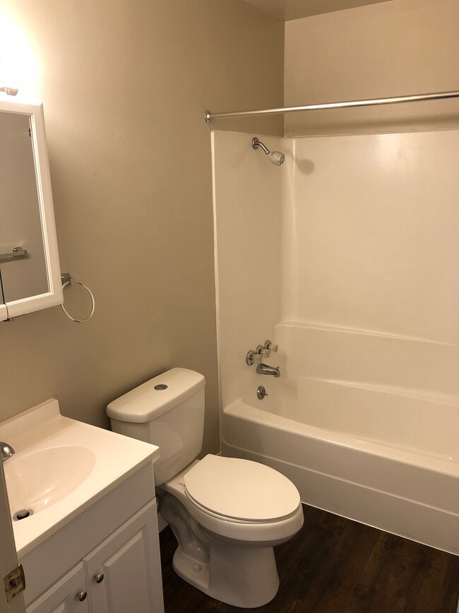 Photo - Amherst Park Unit 1