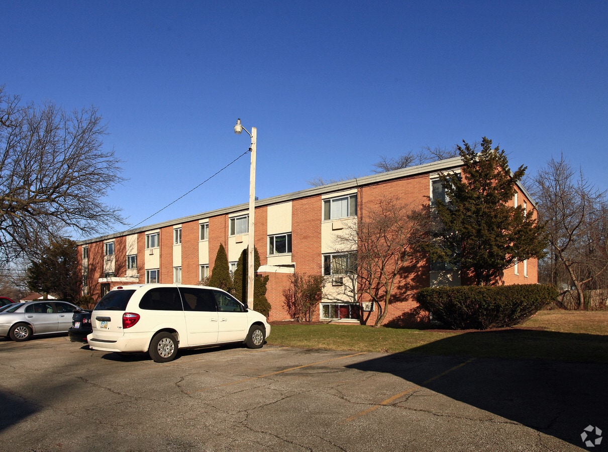 Selwyn Apartments - Selwyn Apartments