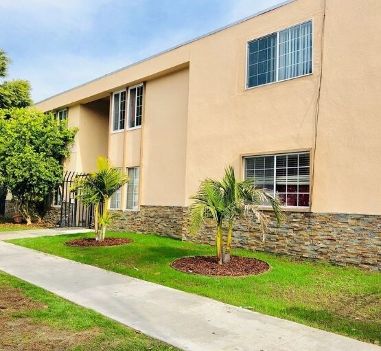 Photo - 1980 Harbor Ave