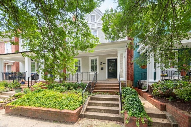 Building Photo - 3 Bedroom Home off of Patterson Ave **Avai...