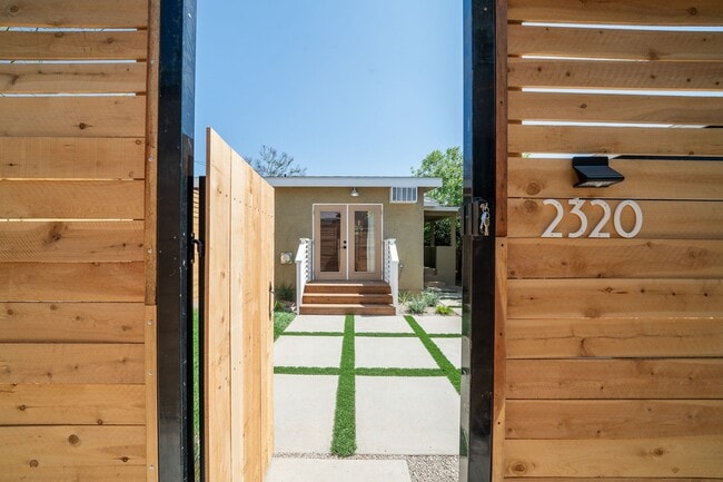 Photo - 2320 Alta St