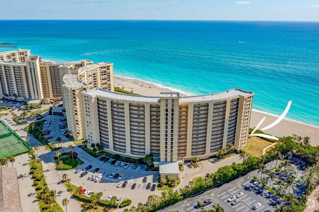 Building Photo - 100 Ocean Trail Way Unit 301 Rental
