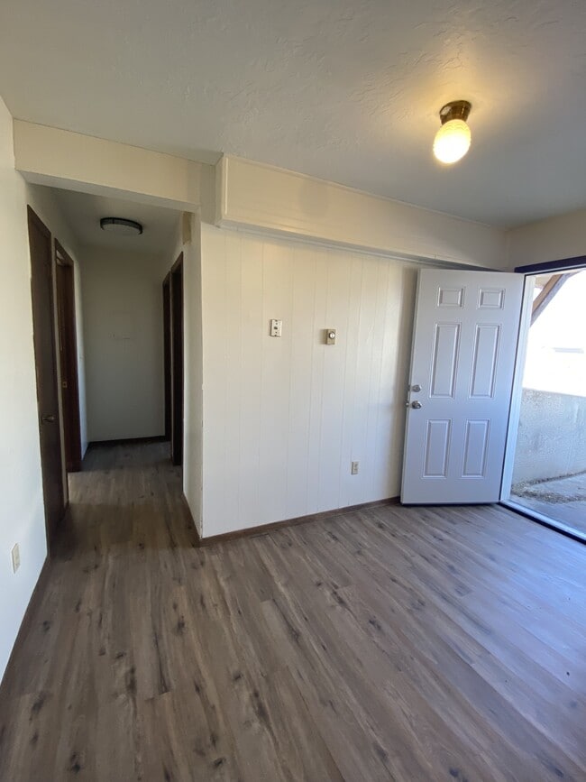 306 Columbine Ave Unit 4