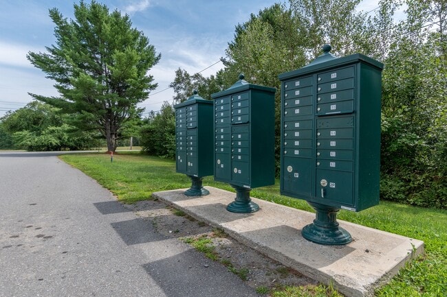 Photo - 12 River City Dr