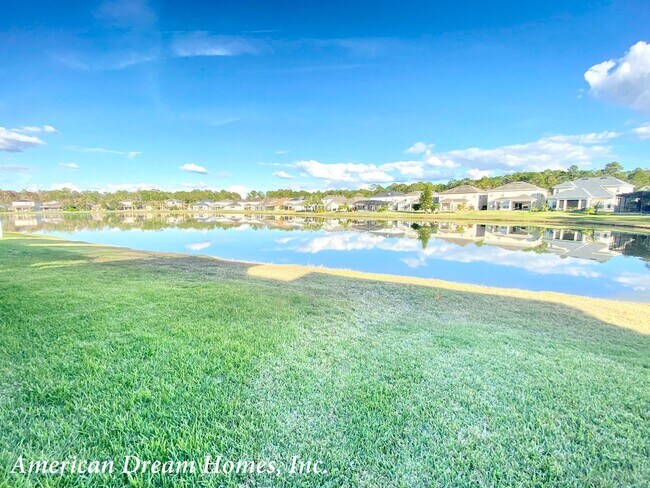 Photo - Beautiful Lake View Home!