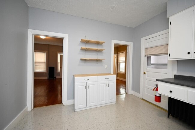 Photo - 6 Beacon St Unit 6-A