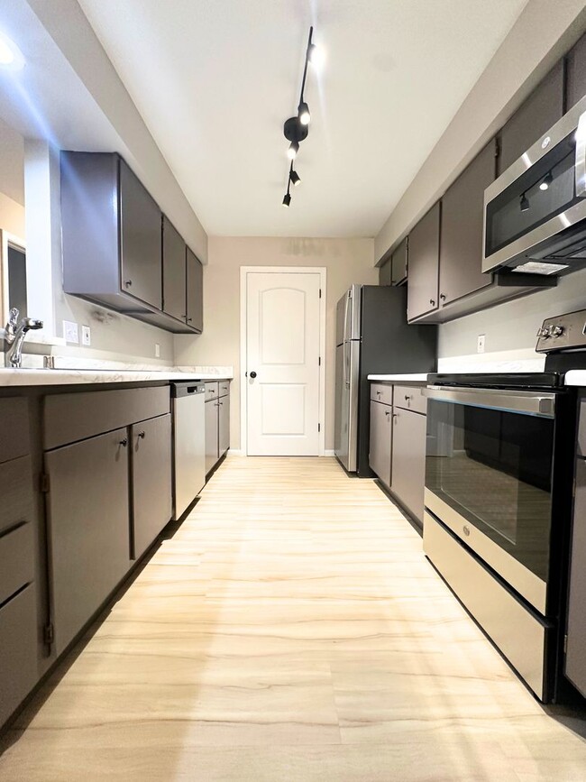 Photo - Port Terrace