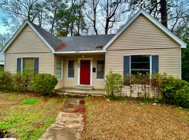 Charming 2-Bedroom Home in Lufkin, TX – Yo... - Charming 2-Bedroom Home in Lufkin, TX – Yo...