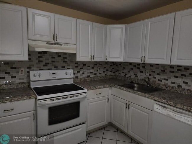 Photo - 7001 Environ Blvd Unit 604
