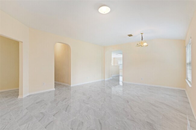 Photo - 7710 Sapulpa Ln