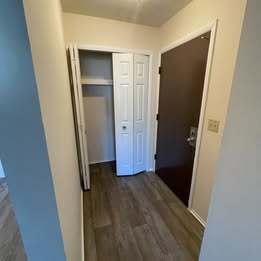 Willow Creek Apartments