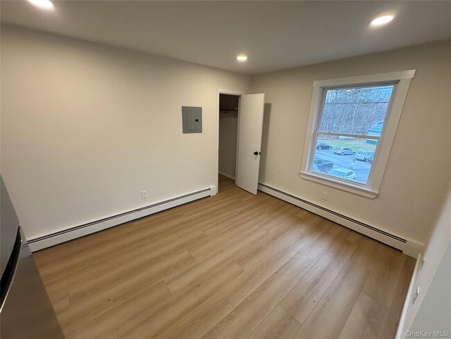 Photo - 98 E Market St Unit D3