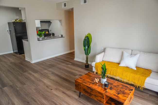 Photo - Twin City Villa