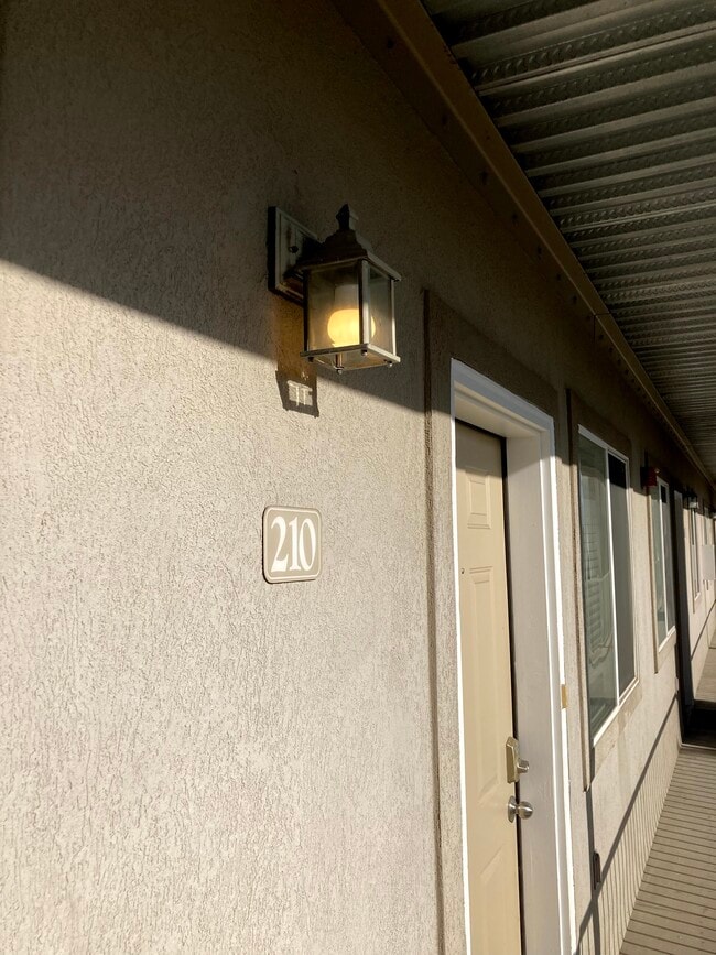 Unit 210 - 1969 N Canyon Rd Unit 210 Master Bedroom