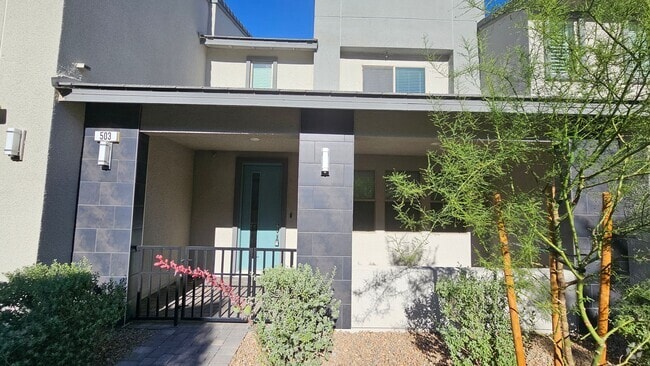 Building Photo - COMING SOON!  AWESOME SUMMERLIN TOWNHOME!