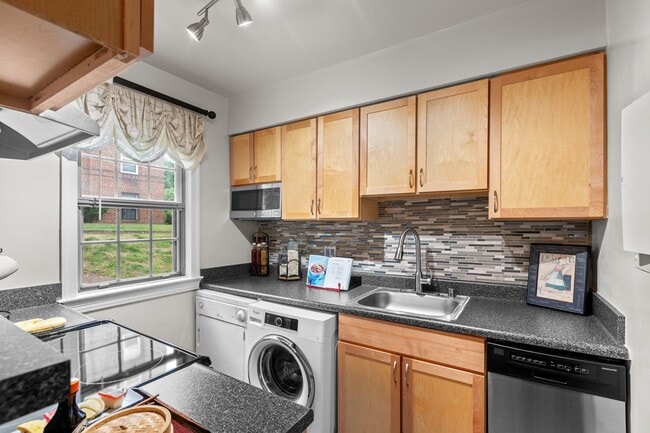Rock Creek Springs Apartments