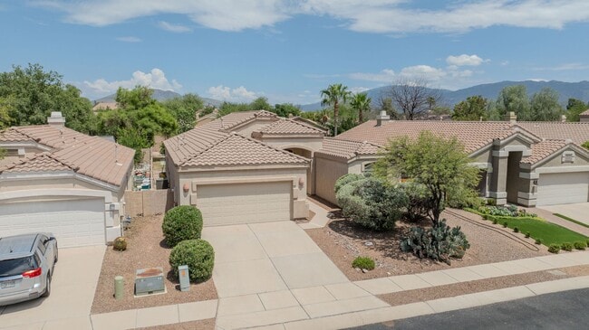 Photo - 3 Bedrooms 2 Bathrooms